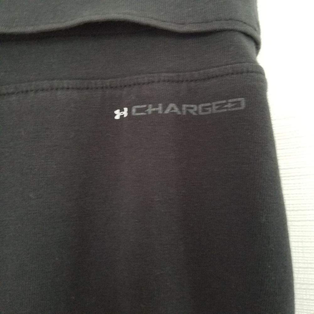Under Armour Black Charged Cotton Capri Joggers - Picture 8 of 8